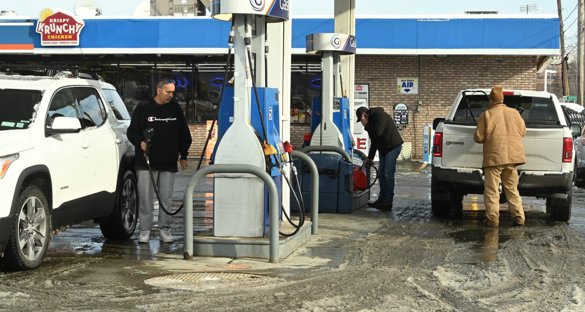How the U.S.-Iran war could impact gas prices at the pump
