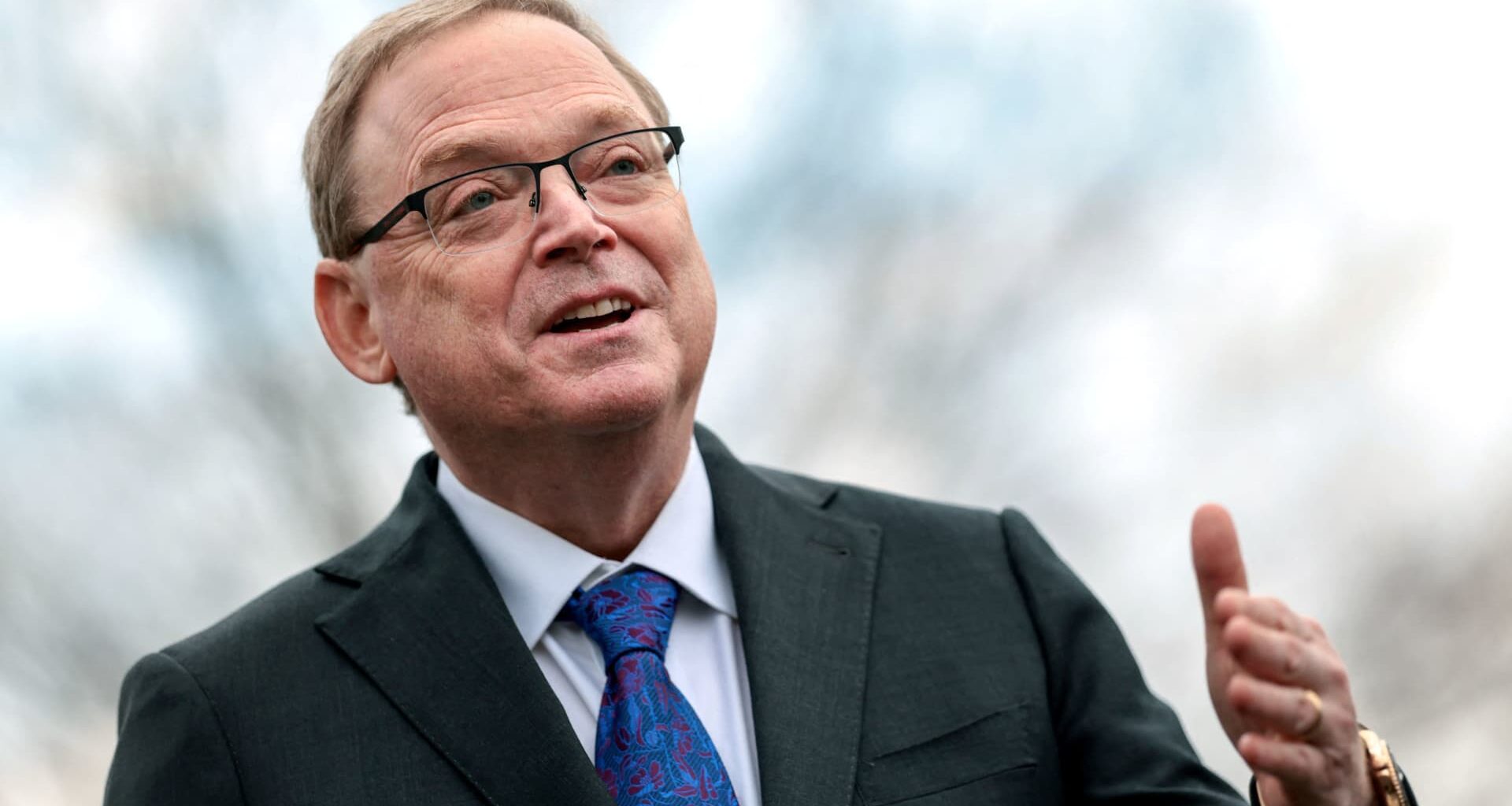 Tough jobs report puts Trump's Iran war plans to the test