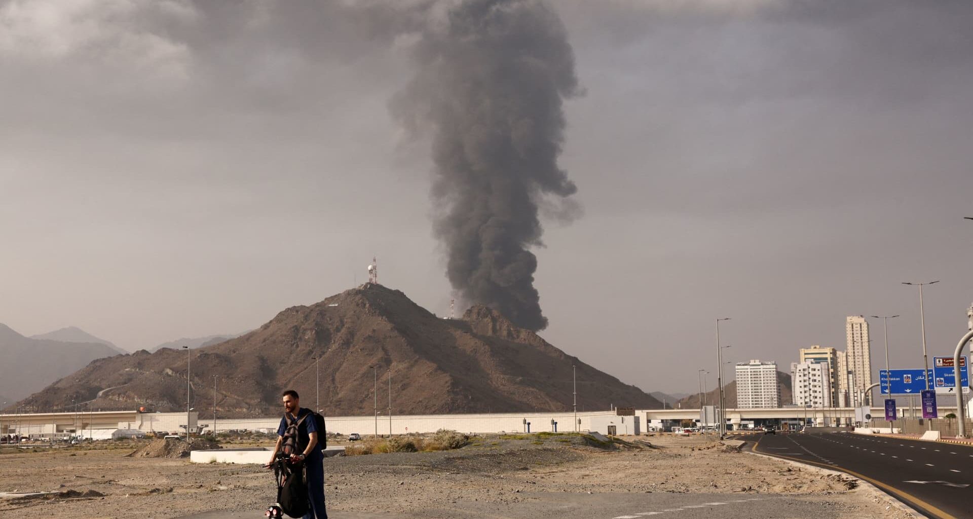 Oil falls for first time since U.S. launched war against Iran