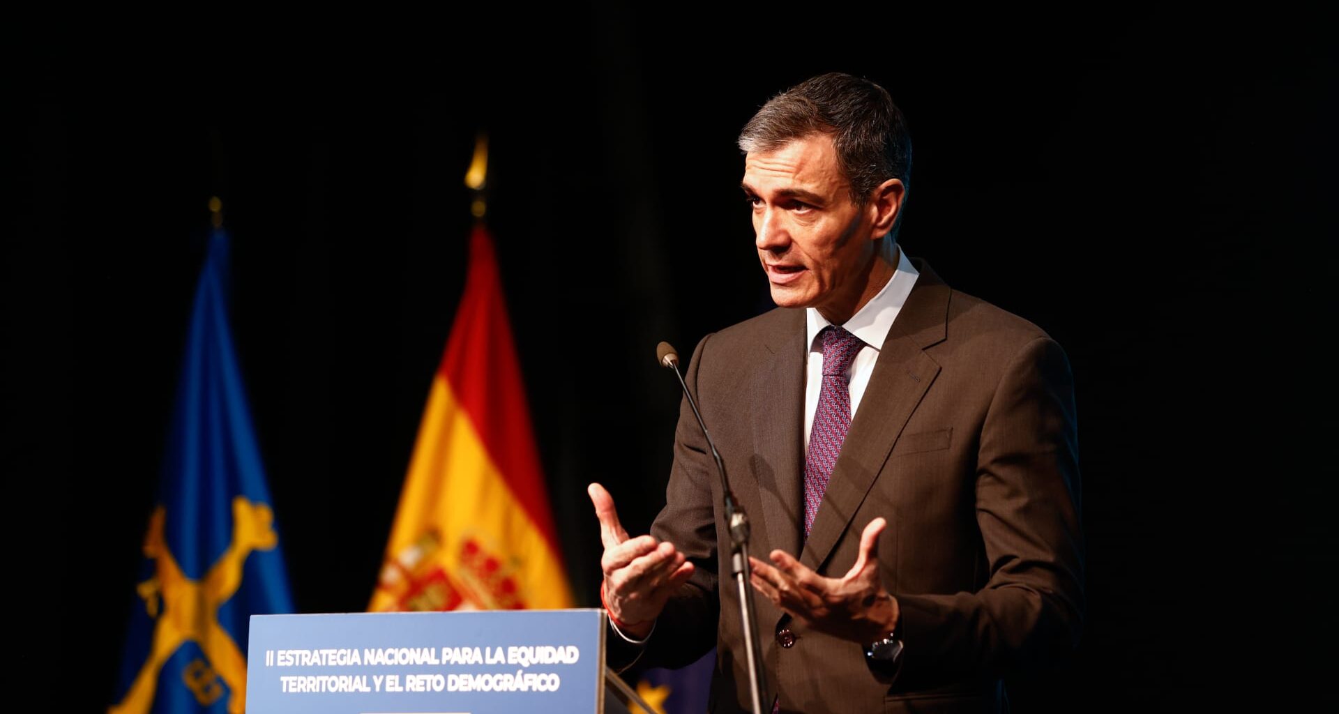 Spain PM Sánchez brushes off Trump's threat to cut off all trade