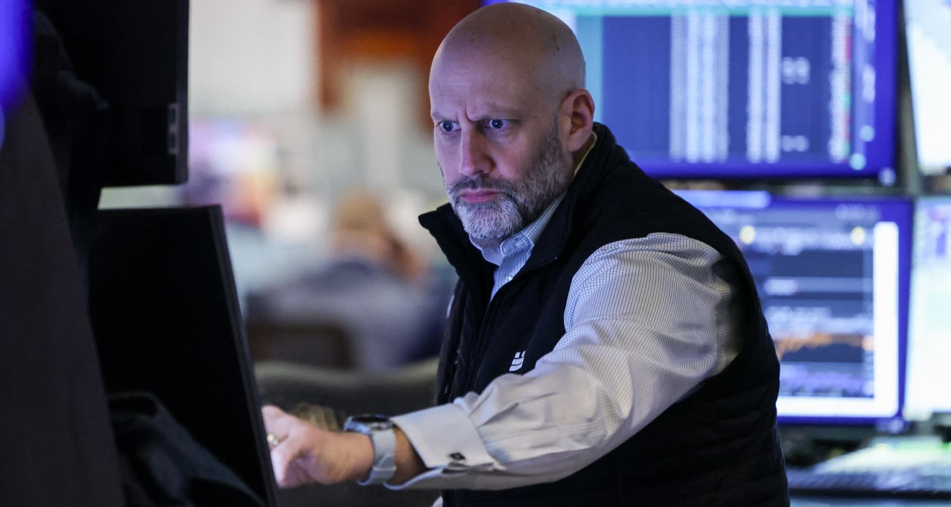 Stock market today: Live updates