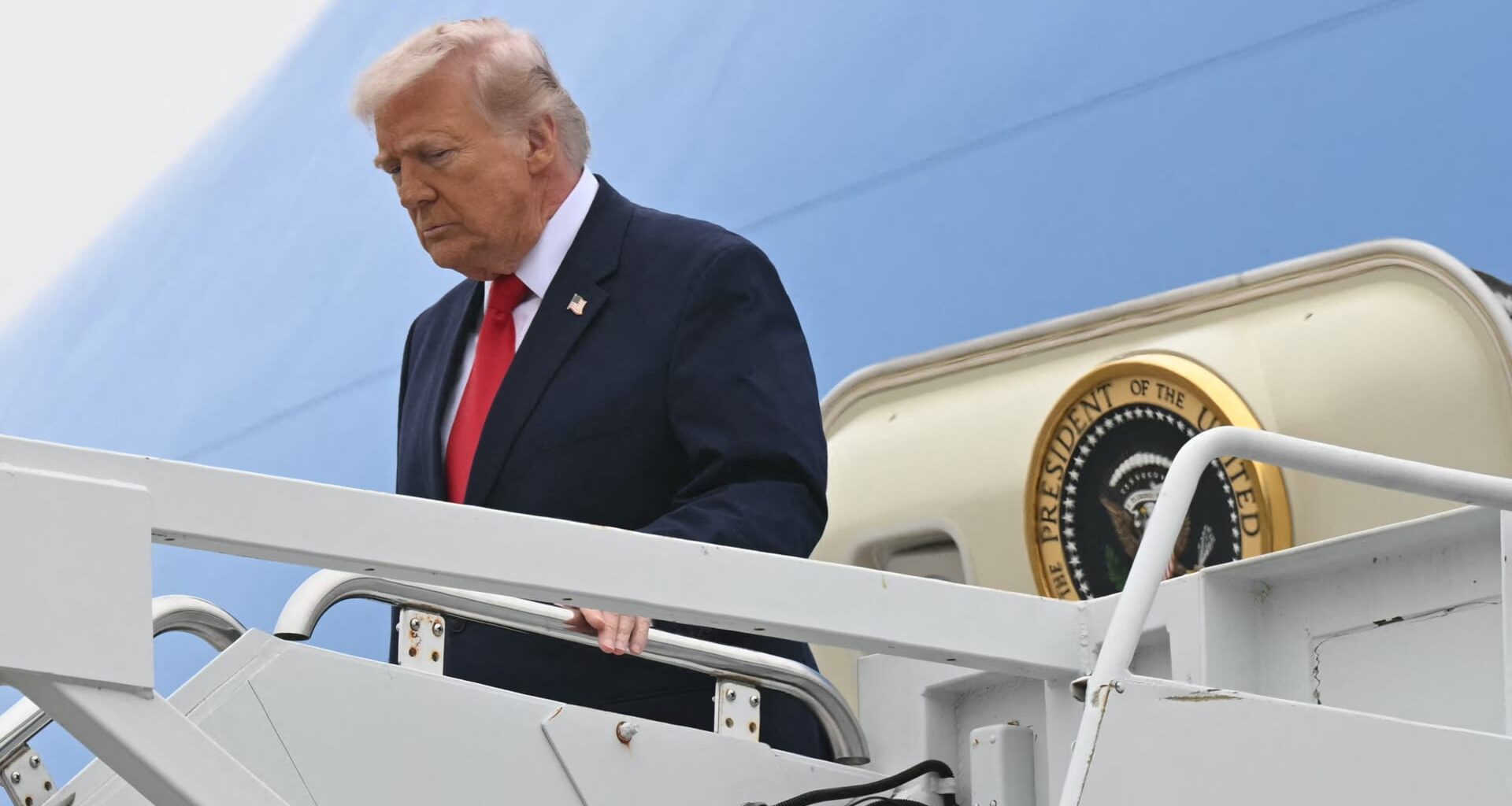 Trump is doubling down on rhetoric to end the Iran war