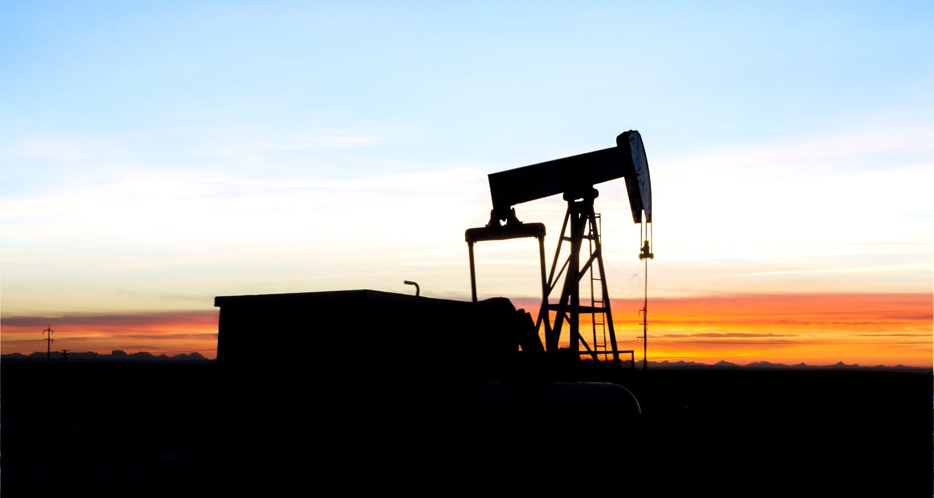 Oil rises 3% after Iran strikes Middle East energy facilities