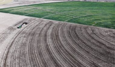 Iran war-induced fertilizer shortage threatens farm state Republicans