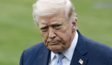 CNBC Daily Open: Trump signals Iran de-escalation