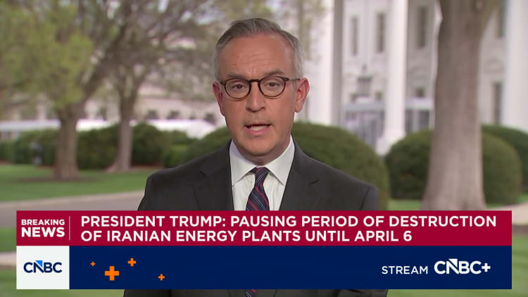 Pres. Trump: Pausing period of destruction on Iranian energy plants until April 6