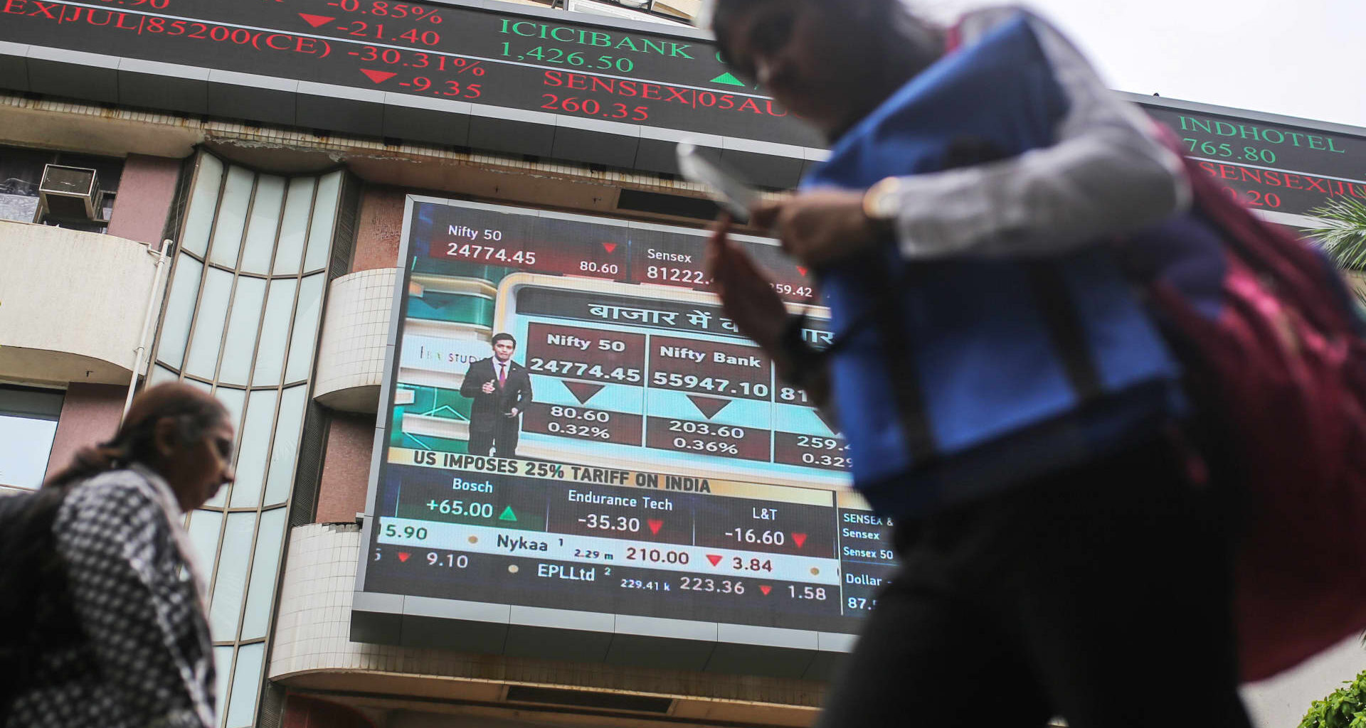 Foreign investors sell $12 billion stocks
