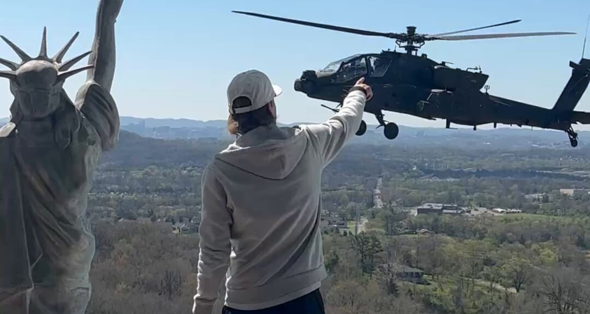 Army investigates helicopter flyby at Nashville home