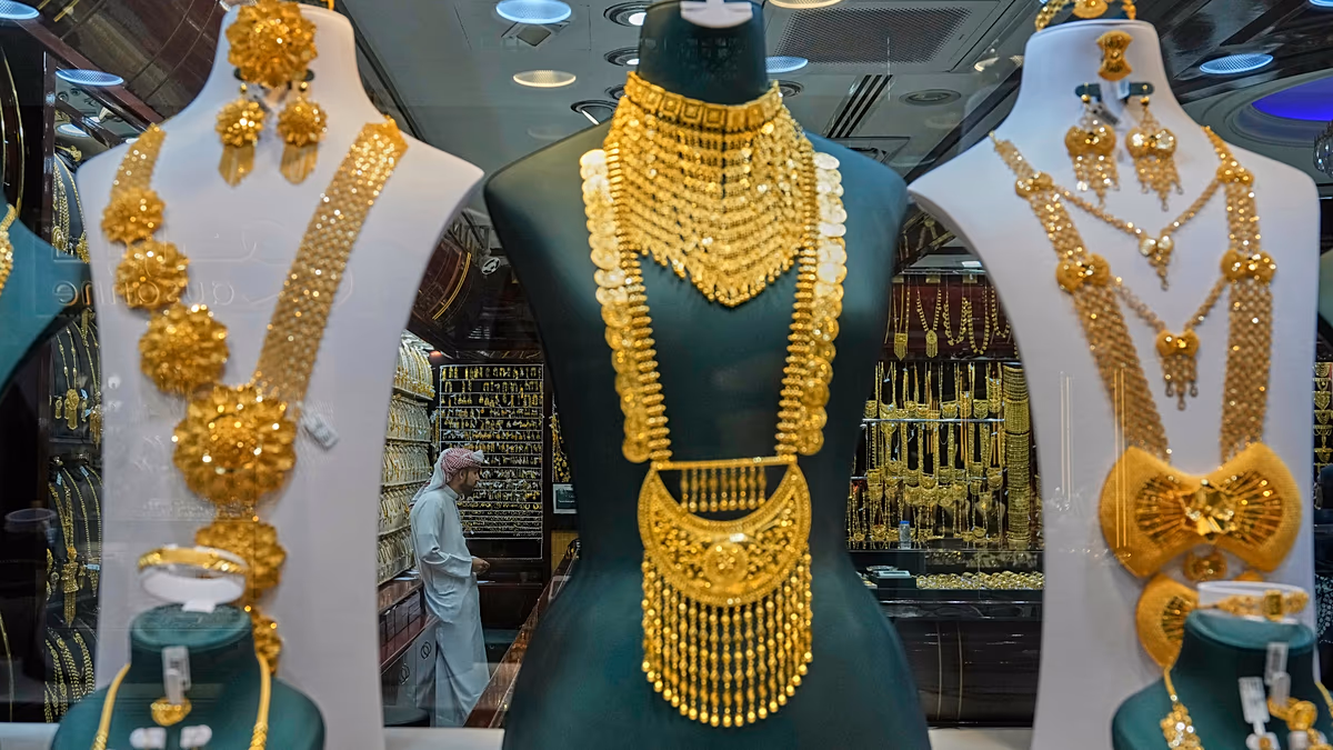 Gold and silver prices plunge: Why has safe-haven demand faded amid Iran war?