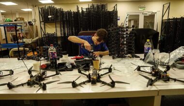 Facing European cold shoulder, Ukraine turns to Middle East partners