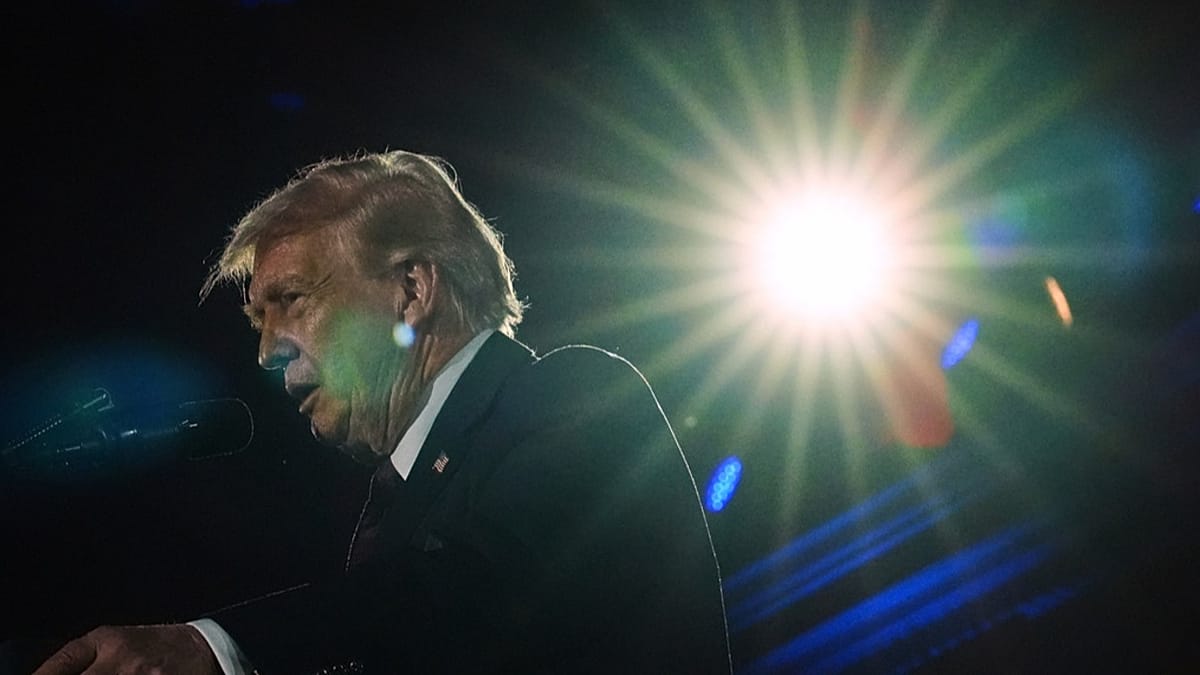 Trump says Tehran negotiators ‘begging’ for US deal to end Iran war