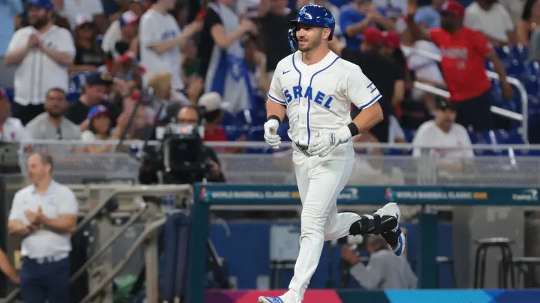 Team Israel falls to Dominican Republic in WBC action