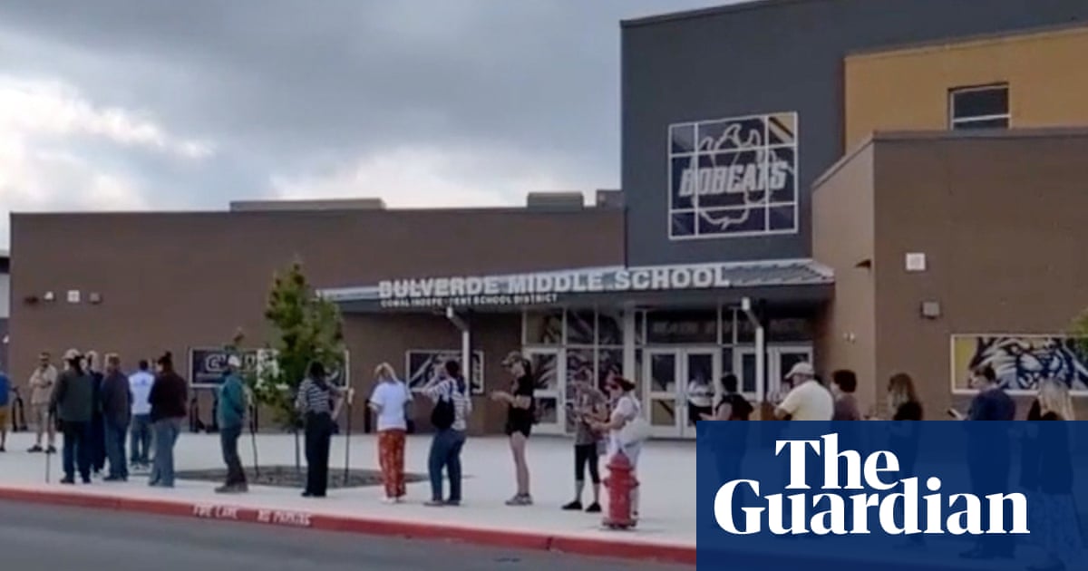 Texas student shoots teacher at high school before killing himself | US crime