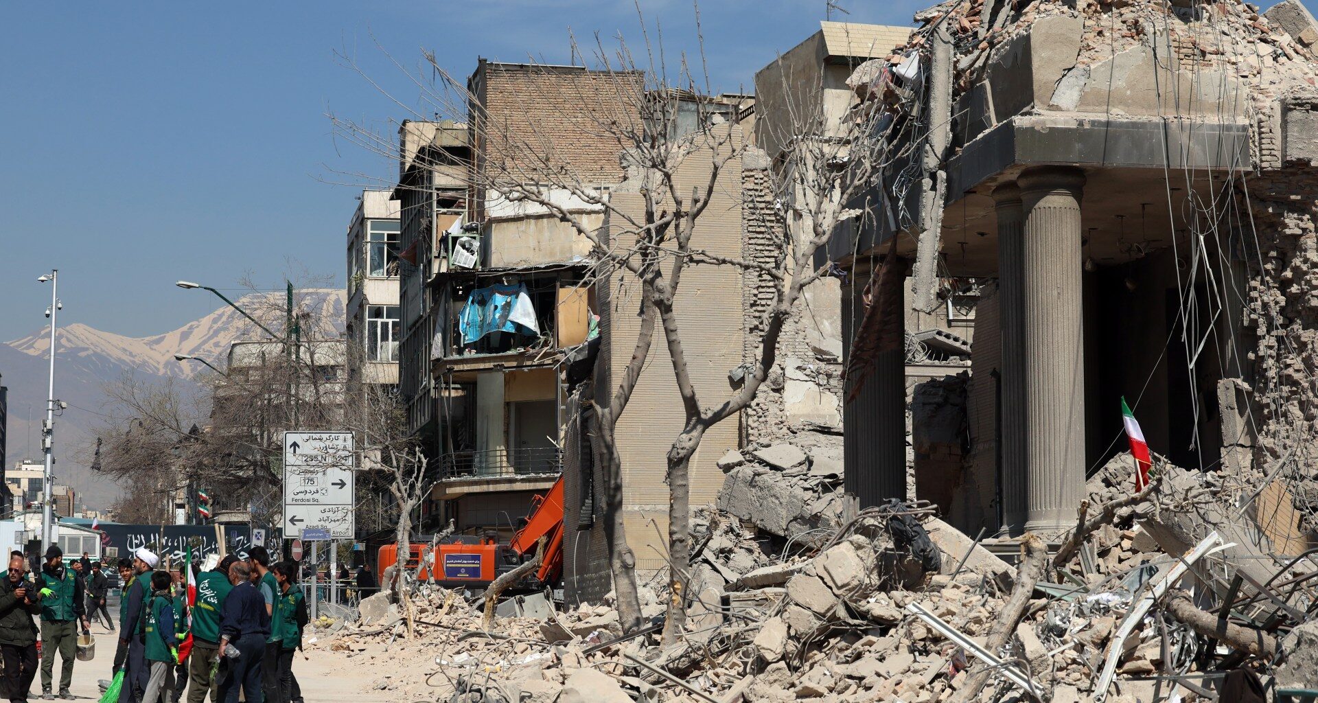 Death toll in Iran surpasses 1,000 as Israel-US strikes continue | Conflict News