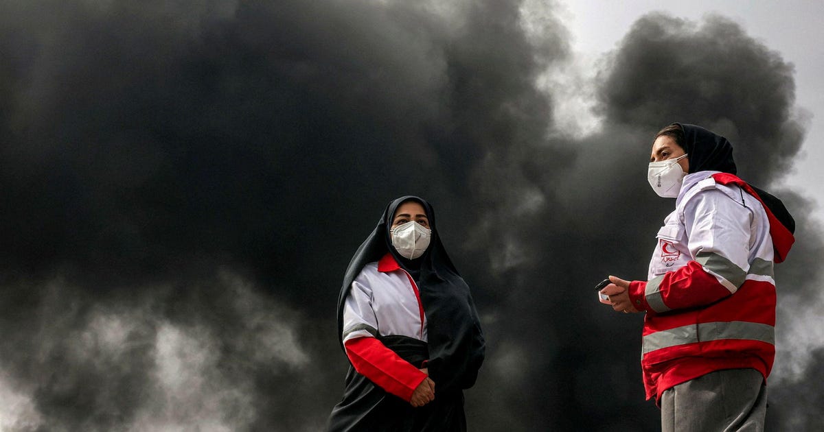 Why Israel's 'Apocalyptic' Strike on Iran's Fuel Depots Could End Trump's War - Haaretz
