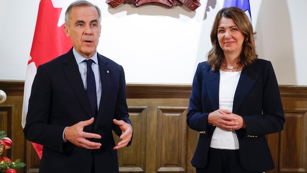 Alberta, Ottawa agree on deal that would see province front its own major project reviews