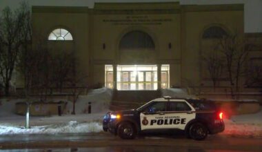 2 GTA synagogues hit by gunfire overnight, police investigate