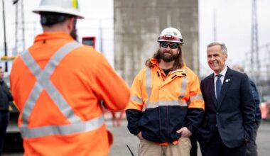 Critics say Ottawa's sustainable jobs plan offers no new support for energy workers