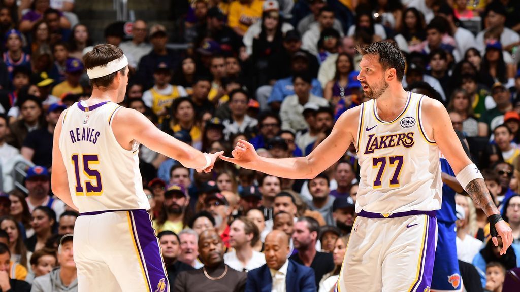 Luka Doncic, Austin Reaves dispatch Knicks sans LeBron James