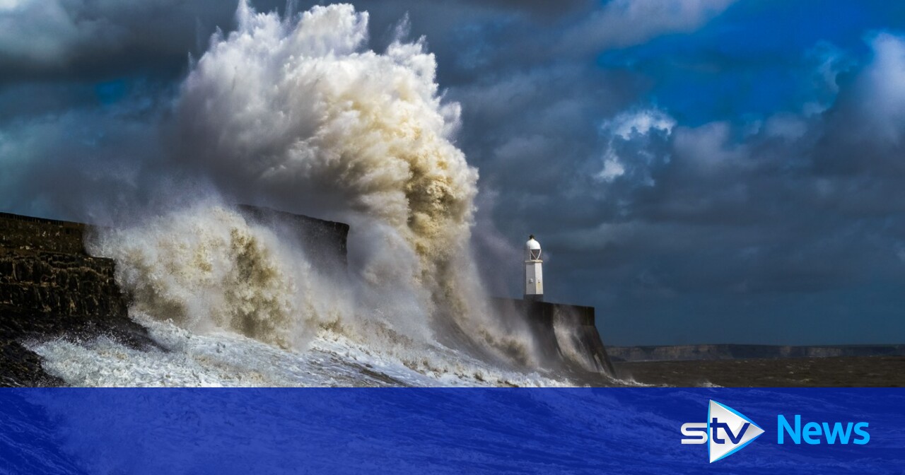 Two weather warnings issued as winds of up to 80mph to hit Scotland