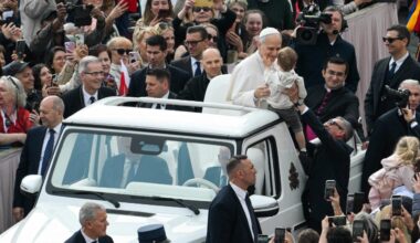 Pope at Audience: Church is prophecy of peace and unity with space for all