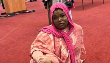 2 people die after giving plasma at for-profit Winnipeg collection centres: Health Canada