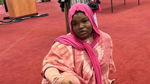 2 people die after giving plasma at for-profit Winnipeg collection centres: Health Canada