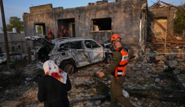 Trump threatens Iran after new wave of attacks on Gulf states, Israel