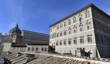 Pope Leo takes possession of apartment in Apostolic Palace