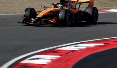 McLaren suffers Chinese F1 disaster as Lando Norris and Oscar Piastri hit trouble - Motorsport.com