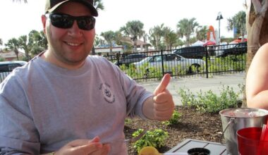 Rail worker wasn't told of urgency of fatal 2018 derailment before responding, inquest hears