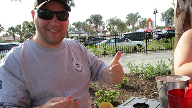 Rail worker wasn't told of urgency of fatal 2018 derailment before responding, inquest hears