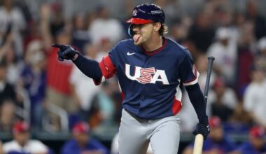 USA stifles Dominican Republic's offense to make WBC final