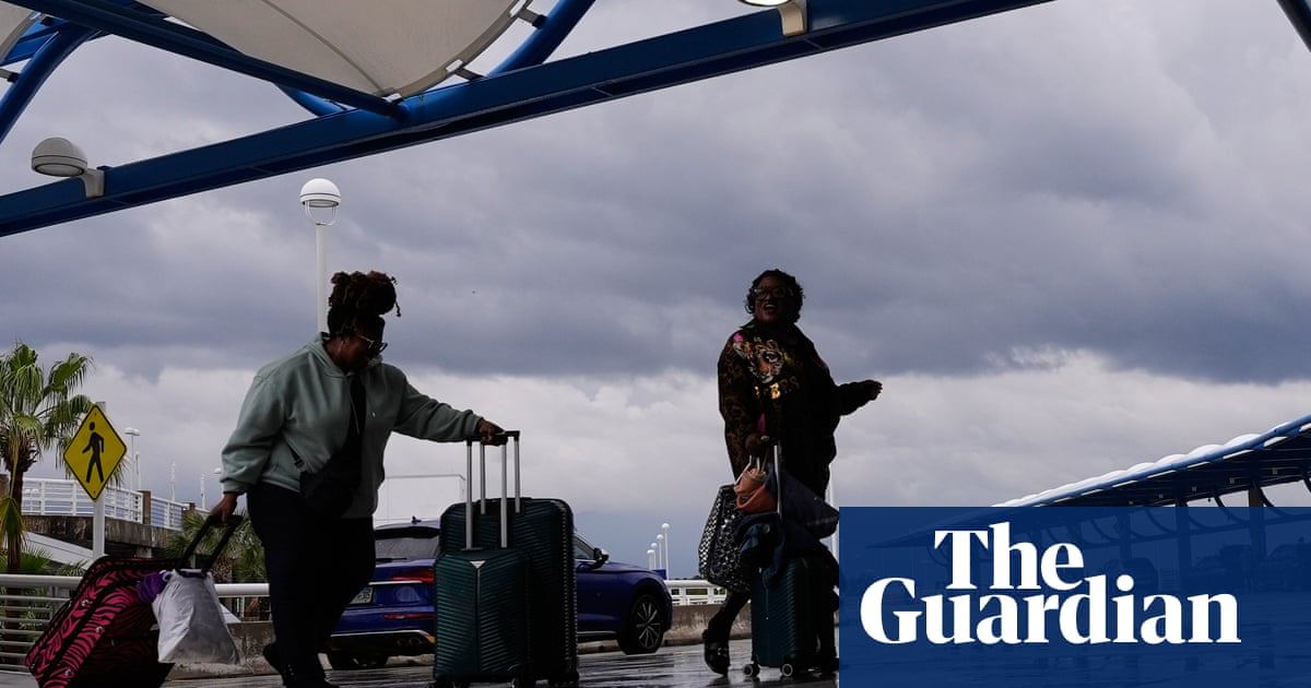 Thousands of flights canceled as winter storm marches across US | US weather