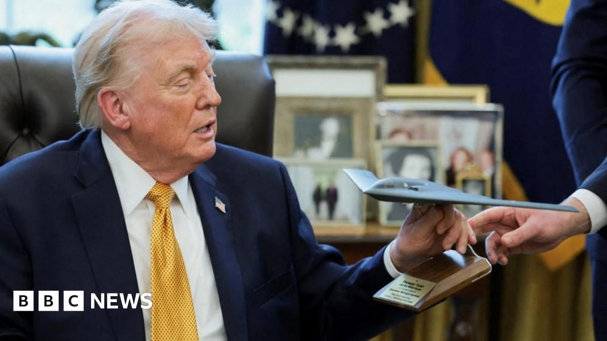 Surge in US gas prices deepens political peril for Trump over Iran