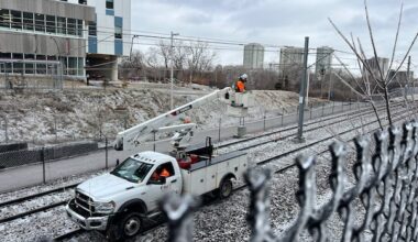 Why do electric flashes keep breaking Ottawa's LRT?