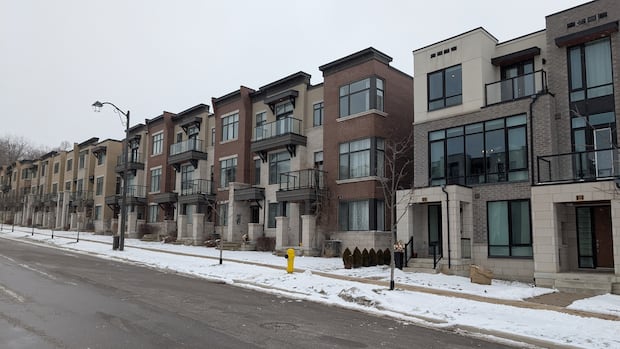 No charges against Ontario resident who shot and injured alleged home invader: police