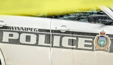 Man's body found in burnt-out car just north of Winnipeg rail yard