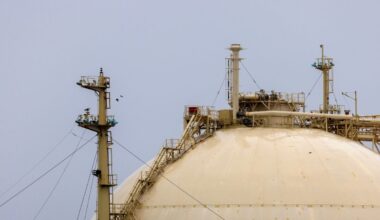 Middle East Conflict: European Gas Jumps 35% After World’s Top LNG Plant Hit