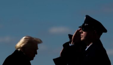 Analysis: Yes, the Iran war is a problem with Trump’s base