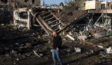 Israel warns weeks of fighting ahead in Mideast war