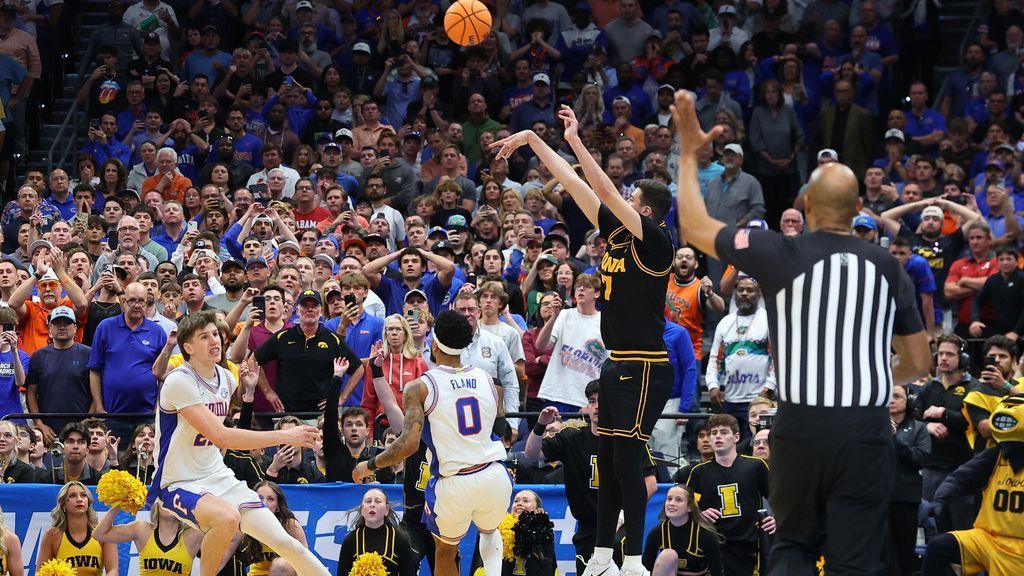 Iowa takes down No. 1 Florida in NCAA tournament thriller