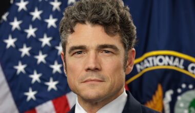 The National Desk dark theme brand icon