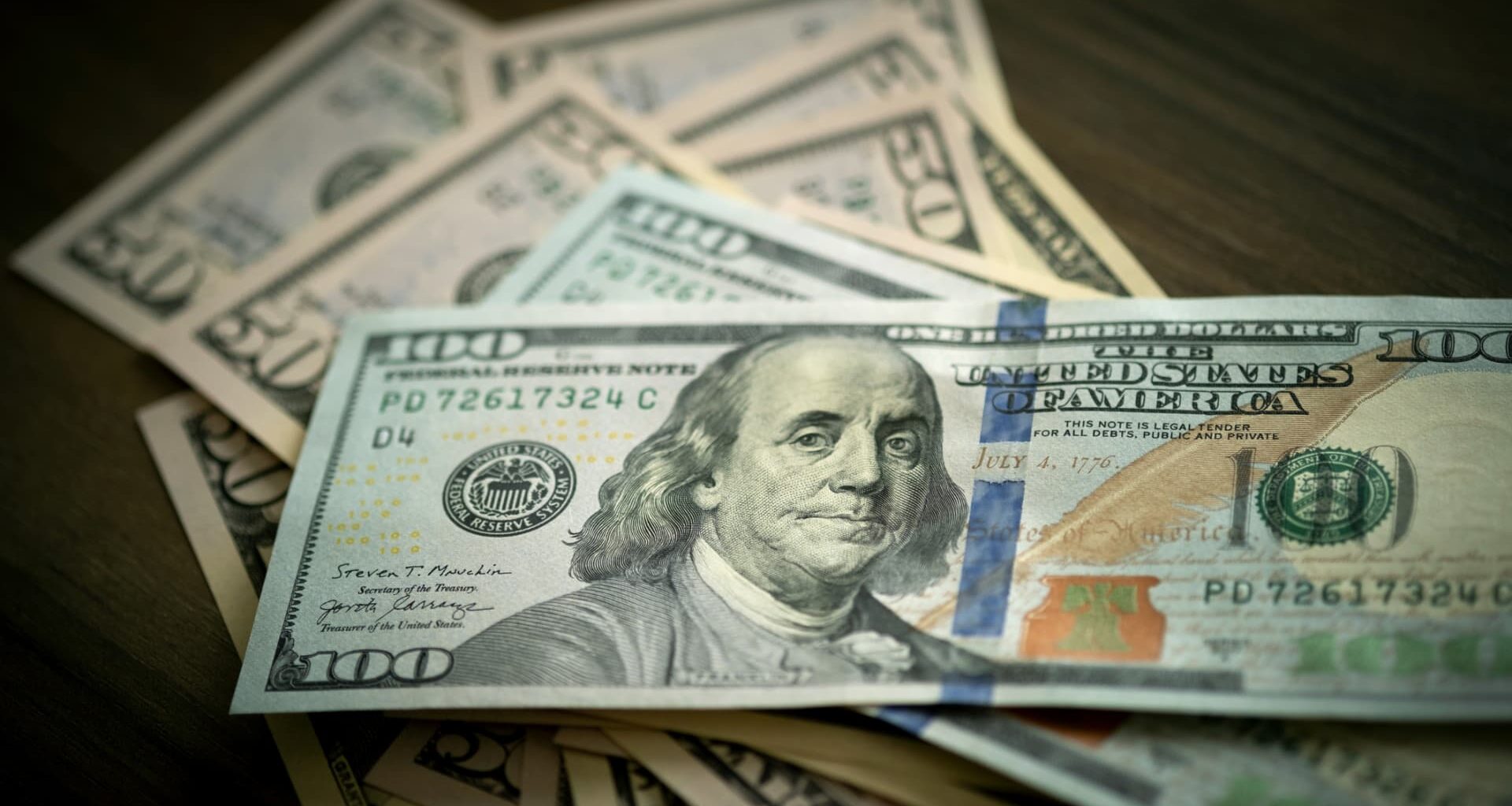 Dollar regains ground as investors remain cautious about end to Iran war