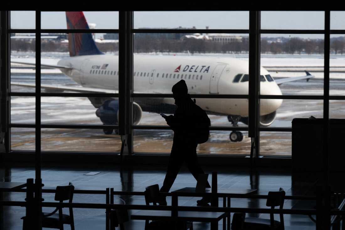 Delta Airlines has announced it is temporarily suspending a specialty services program for members of Congress as the shutdown of the Department of Homeland Security continues.