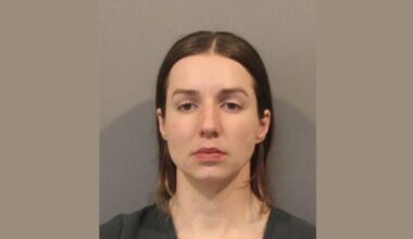 Woman accused of fatally shooting on-and-off again boyfriend, his parents