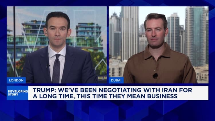 Iran denies U.S. talks as Gulf states reportedly weigh military action