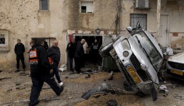 Iran latest: Israel to expand attack in Iran, Trump delays deadline for Strait of Hormuz