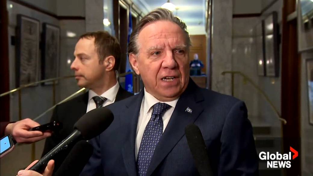 Click to play video: 'Calls for resignation of Air Canada CEO following his failure to speak French'