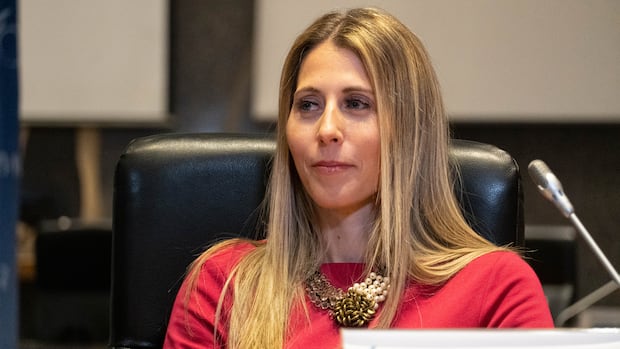 OC Transpo appointed managers who fell short of job requirements, says city AG